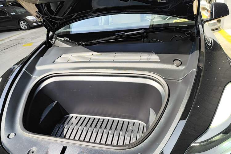 Used Tesla Model Y 2022 Long-Range All-Wheel-Drive Version Engine Bay