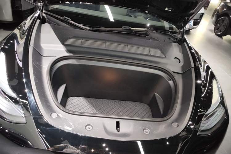 Used Tesla Model Y 2022 Revised Version Rear-Wheel Drive Engine Bay