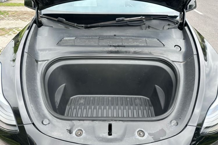 Used Tesla Model Y 2022 Long-Range All-Wheel-Drive Version Engine Bay