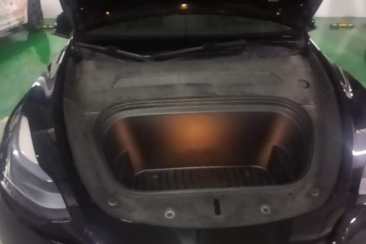 Used Tesla Model Y 2022 Revised Version Rear-Wheel Drive Engine Bay