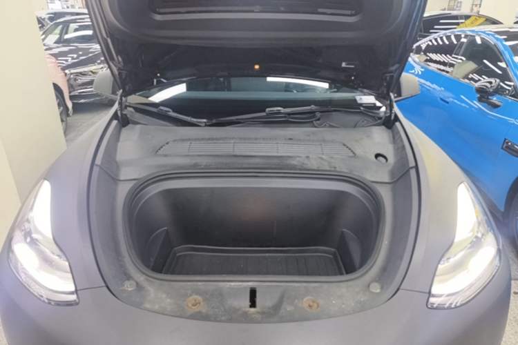 Used Tesla Model Y 2022 Revised Version Rear-Wheel Drive Engine Bay
