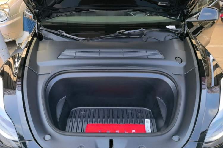 Used Tesla Model Y 2022 Revised Version Rear-Wheel Drive Engine Bay