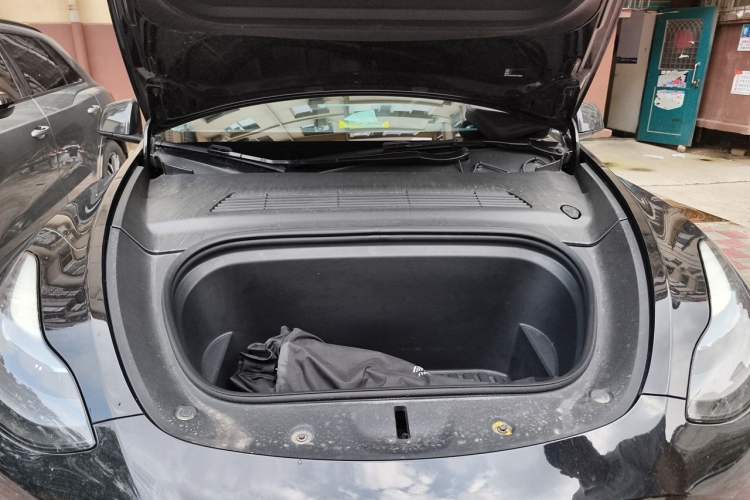 Used Tesla Model Y 2022 Revised Version Rear-Wheel Drive Engine Bay