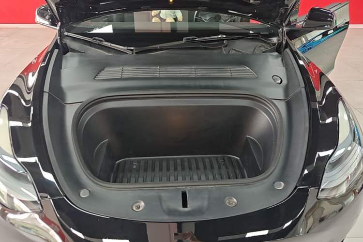 Used Tesla Model Y 2022 Revised Version Rear-Wheel Drive Engine Bay