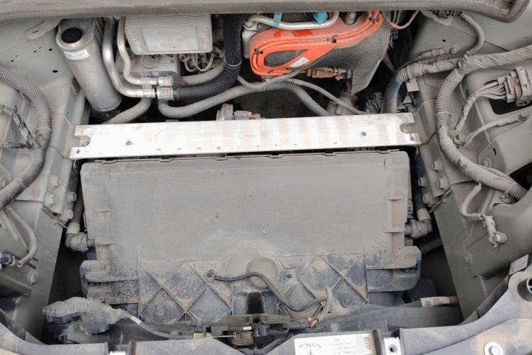 Used Tesla Model Y 2022 Rear-Wheel-Drive Version Engine Bay