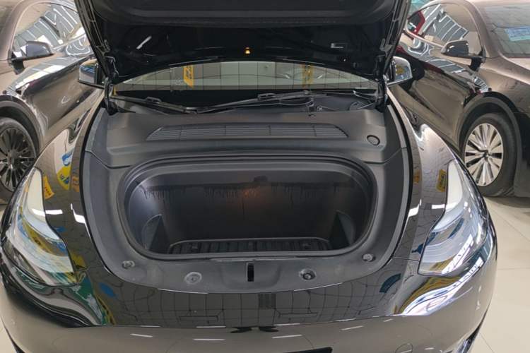Used Tesla Model Y 2022 Revised Version Rear-Wheel Drive Engine Bay