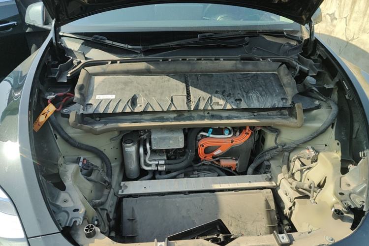 Used Tesla Model Y 2022 Revised Version Long-Range All-Wheel Drive Engine Bay