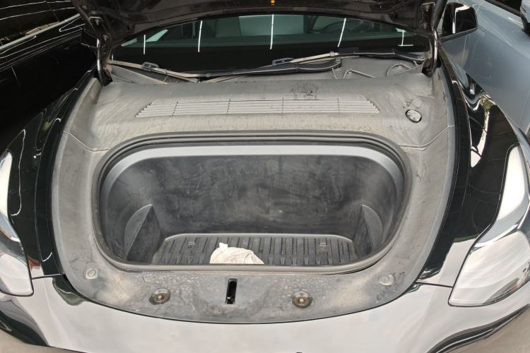 Used Tesla Model Y 2022 Revised Version Rear-Wheel Drive Engine Bay