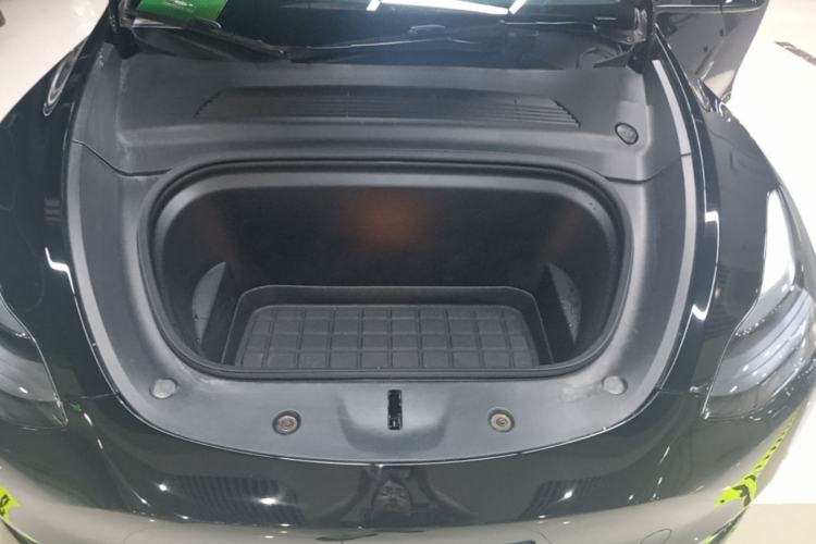 Used Tesla Model Y 2022 Revised Version Long-Range All-Wheel Drive Engine Bay