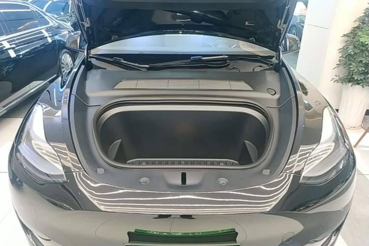 Used Tesla Model Y 2022 Revised Version Rear-Wheel Drive Engine Bay