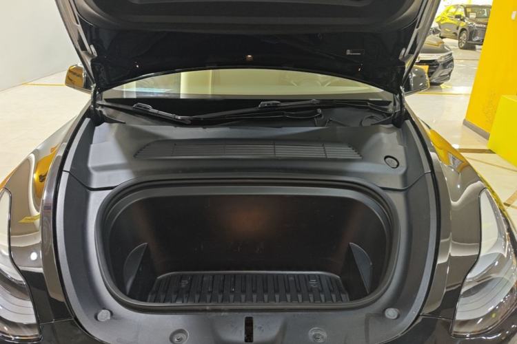 Used Tesla Model Y 2022 Revised Version Rear-Wheel Drive Engine Bay