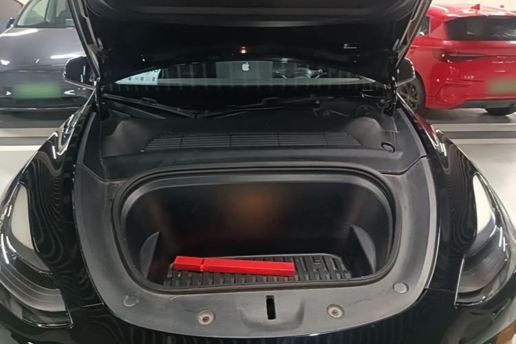 Used Tesla Model Y 2022 Rear-Wheel-Drive Version Engine Bay