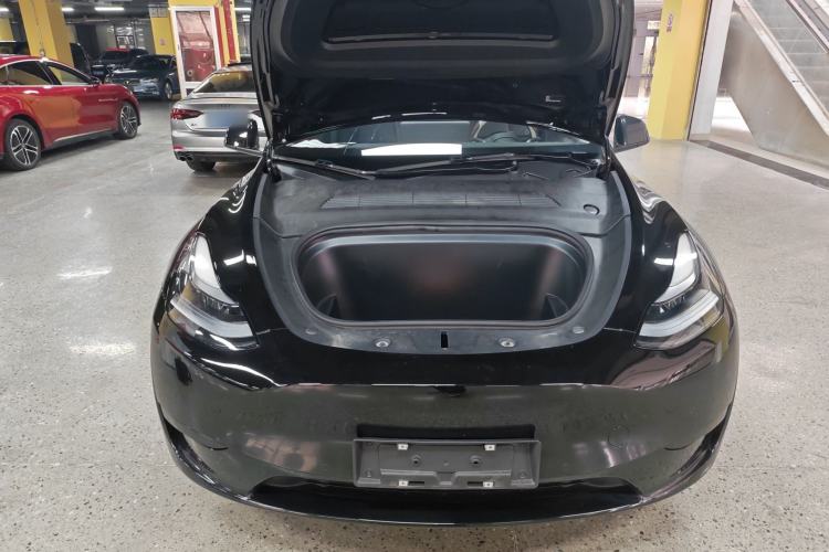 Used Tesla Model Y 2022 Rear-Wheel-Drive Version Engine Bay