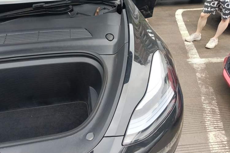 Used Tesla Model Y 2022 Revised Version Rear-Wheel Drive Engine Bay Left