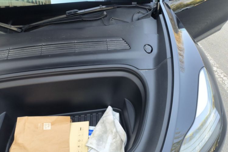 Used Tesla Model Y 2022 Rear-Wheel-Drive Version Engine Bay Left