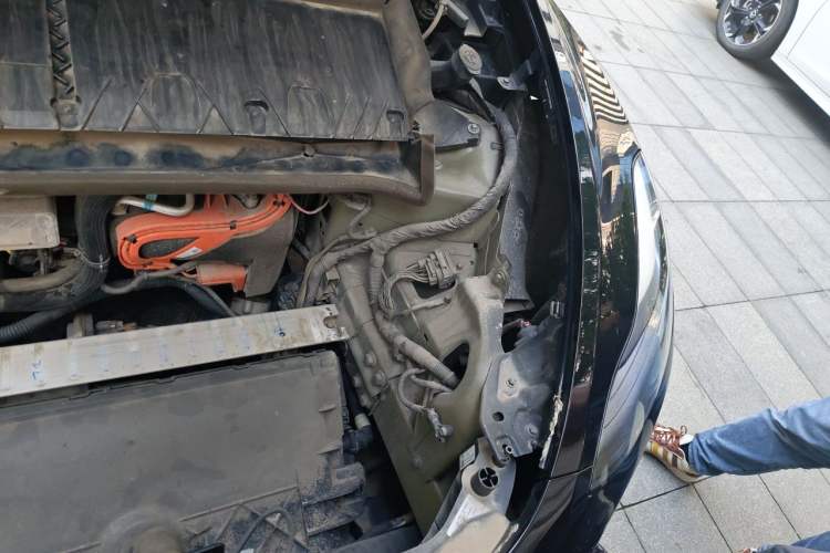 Used Tesla Model Y 2022 Revised Version Rear-Wheel Drive Engine Bay Left