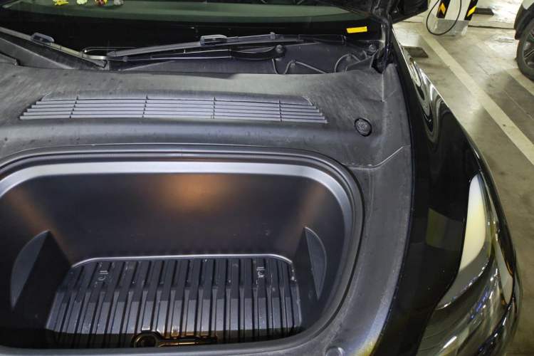 Used Tesla Model Y 2022 Revised Version Rear-Wheel Drive Engine Bay Left