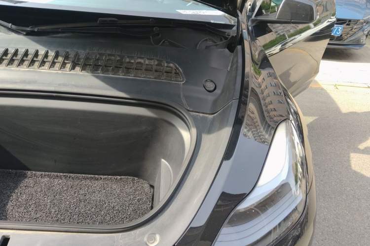 Used Tesla Model Y 2022 Revised Version Rear-Wheel Drive Engine Bay Left