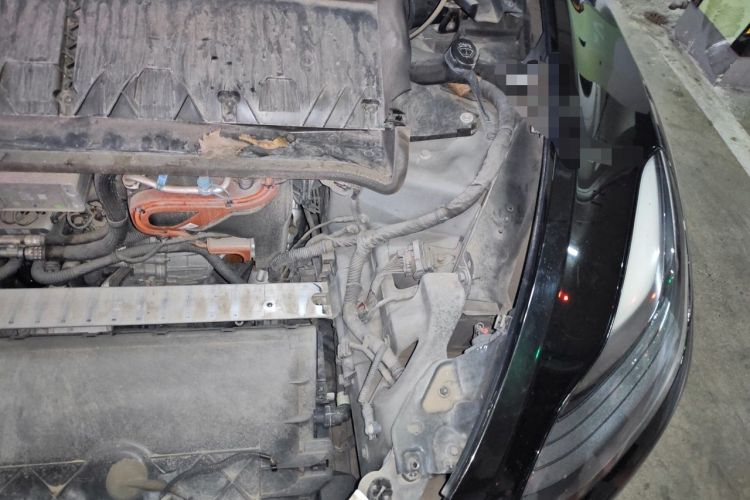 Used Tesla Model Y 2022 Long-Range All-Wheel-Drive Version Engine Bay Left