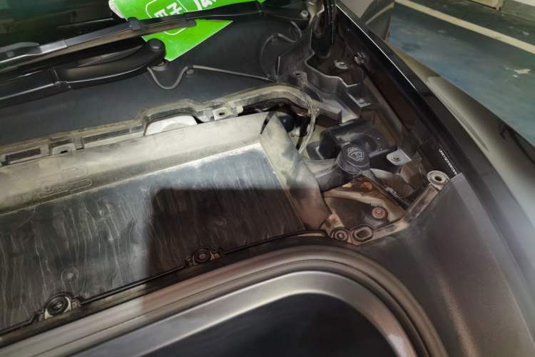Used Tesla Model Y 2022 Revised Version Rear-Wheel Drive Engine Bay Left