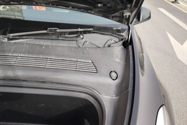 Used Tesla Model Y 2022 Long-Range All-Wheel-Drive Version Engine Bay Left