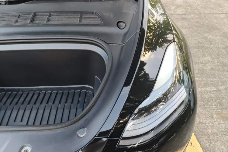 Used Tesla Model Y 2022 Revised Version Rear-Wheel Drive Engine Bay Left