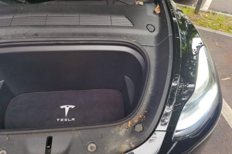 Used Tesla Model Y 2022 Revised Version Rear-Wheel Drive Engine Bay Left
