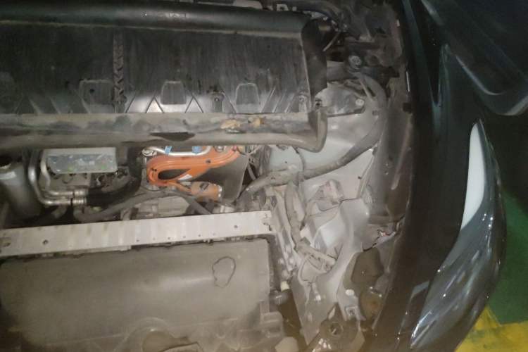 Used Tesla Model Y 2022 Long-Range All-Wheel-Drive Version Engine Bay Left
