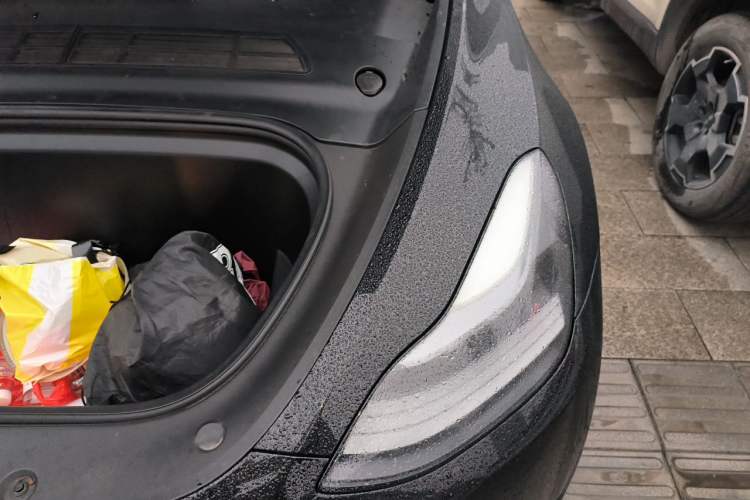 Used Tesla Model Y 2022 Long-Range All-Wheel-Drive Version Engine Bay Left