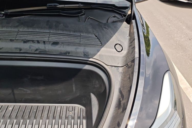 Used Tesla Model Y 2022 Long-Range All-Wheel-Drive Version Engine Bay Left