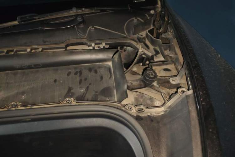 Used Tesla Model Y 2022 Revised Version Rear-Wheel Drive Engine Bay Left