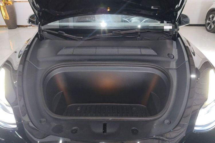 Used Tesla Model Y 2022 Rear-Wheel-Drive Version Engine Bay