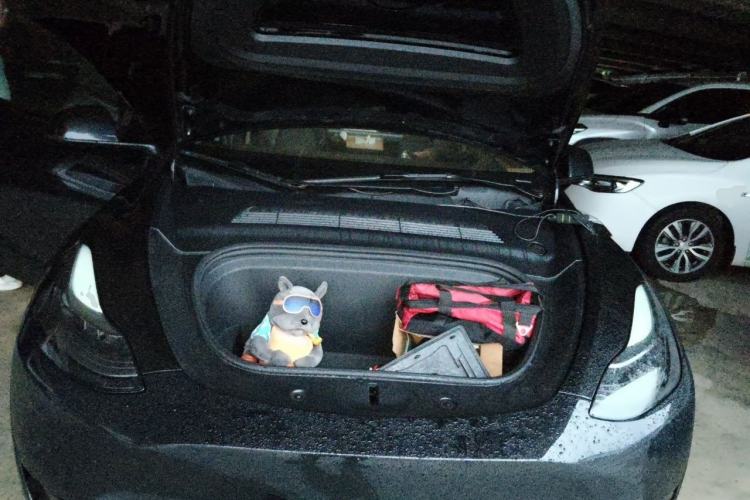 Used Tesla Model Y 2022 Rear-Wheel-Drive Version Engine Bay