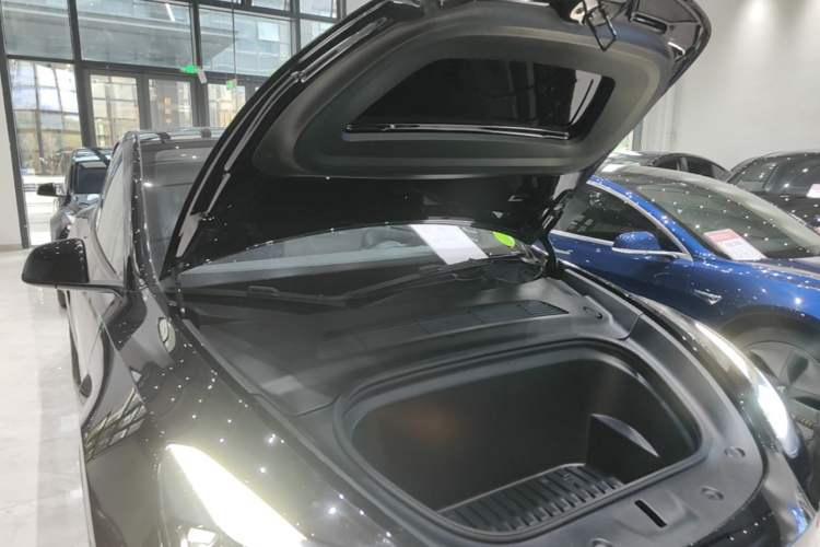Used Tesla Model Y 2022 Revised Version Rear-Wheel Drive Engine Bay