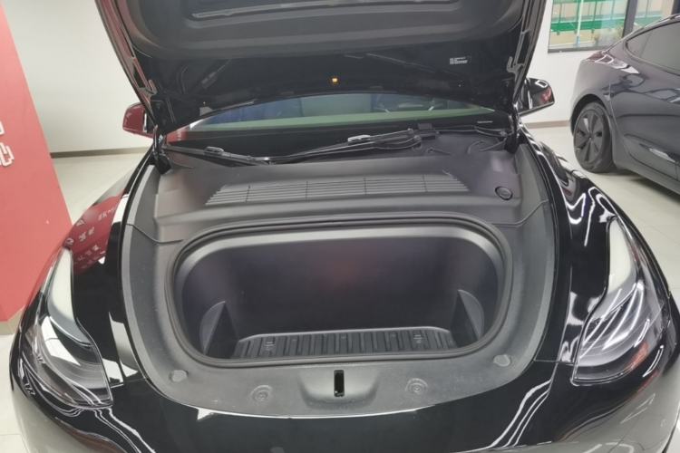 Used Tesla Model Y 2022 Performance High-Performance All-Wheel-Drive Version Engine Bay