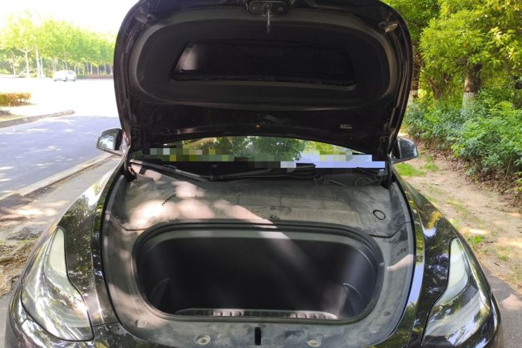 Used Tesla Model Y 2022 Long-Range All-Wheel-Drive Version Engine Bay