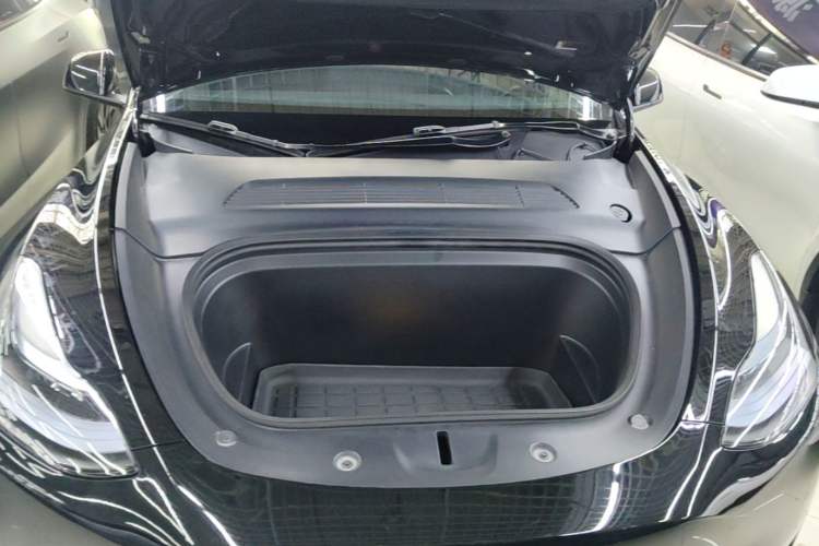 Used Tesla Model Y 2022 Revised Version Rear-Wheel Drive Engine Bay