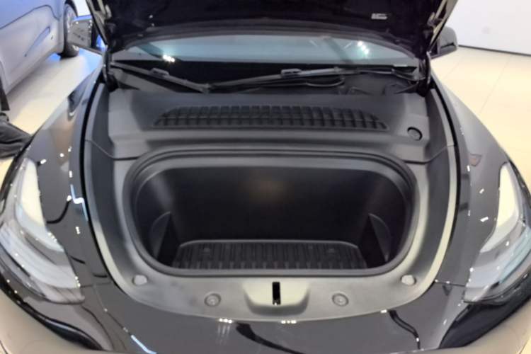 Used Tesla Model Y 2022 Revised Version Long-Range All-Wheel Drive Engine Bay