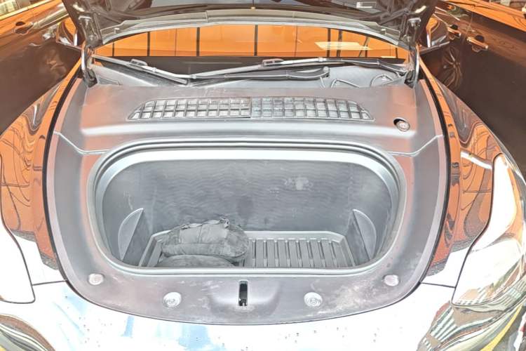 Used Tesla Model Y 2022 Revised Version Rear-Wheel Drive Engine Bay