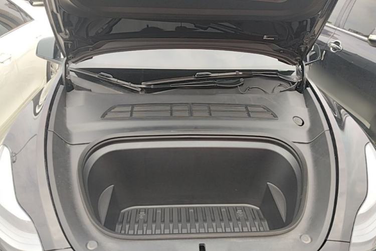 Used Tesla Model Y 2022 Revised Version Rear-Wheel Drive Engine Bay