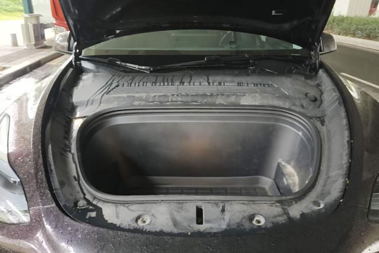Used Tesla Model Y 2022 Revised Version Rear-Wheel Drive Engine Bay