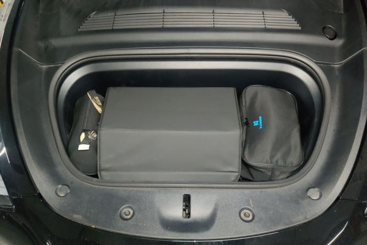 Used Tesla Model Y 2022 Performance High-Performance All-Wheel-Drive Version Engine Bay