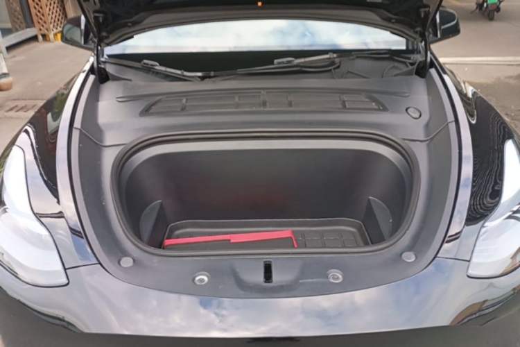 Used Tesla Model Y 2022 Revised Version Rear-Wheel Drive Engine Bay