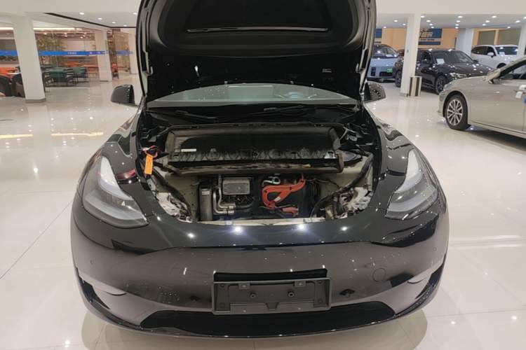 Used Tesla Model Y 2022 Revised Version Long-Range All-Wheel Drive Engine Bay