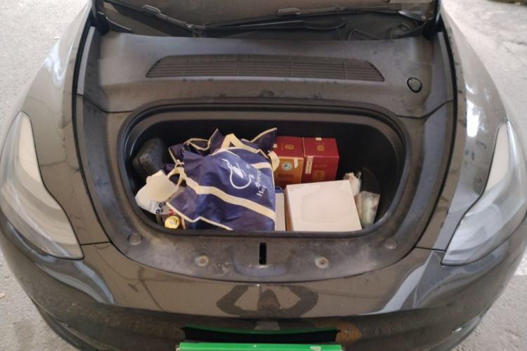 Used Tesla Model Y 2022 Rear-Wheel-Drive Version Engine Bay