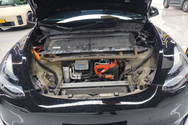 Used Tesla Model Y 2022 Revised Version Long-Range All-Wheel Drive Engine Bay
