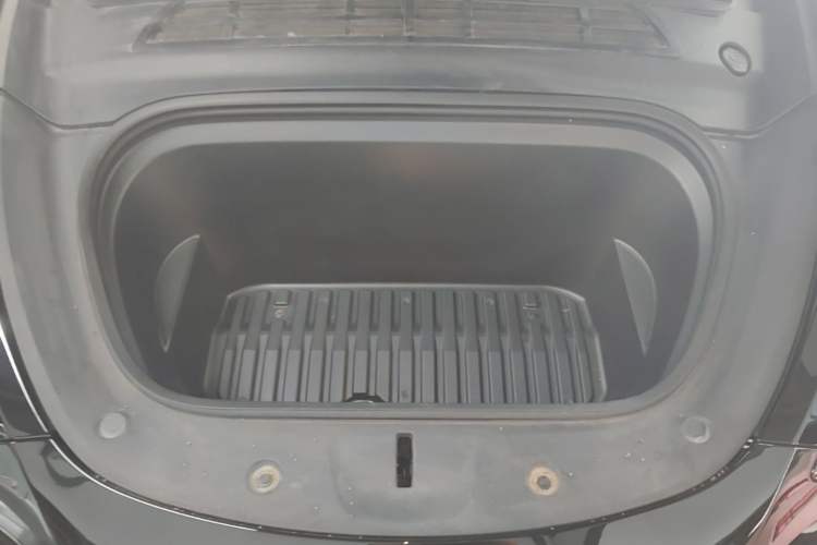Used Tesla Model Y 2022 Revised Version Long-Range All-Wheel Drive Engine Bay