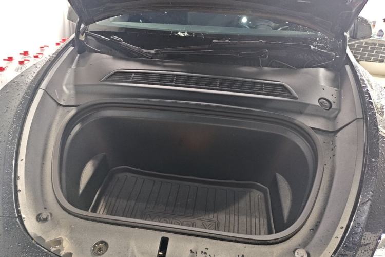 Used Tesla Model Y 2022 Revised Version Rear-Wheel Drive Engine Bay
