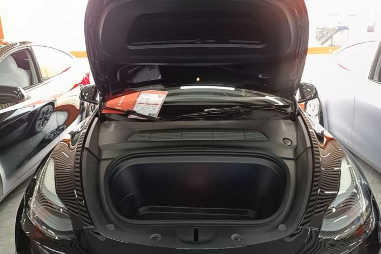 Used Tesla Model Y 2022 Revised Version Rear-Wheel Drive Engine Bay