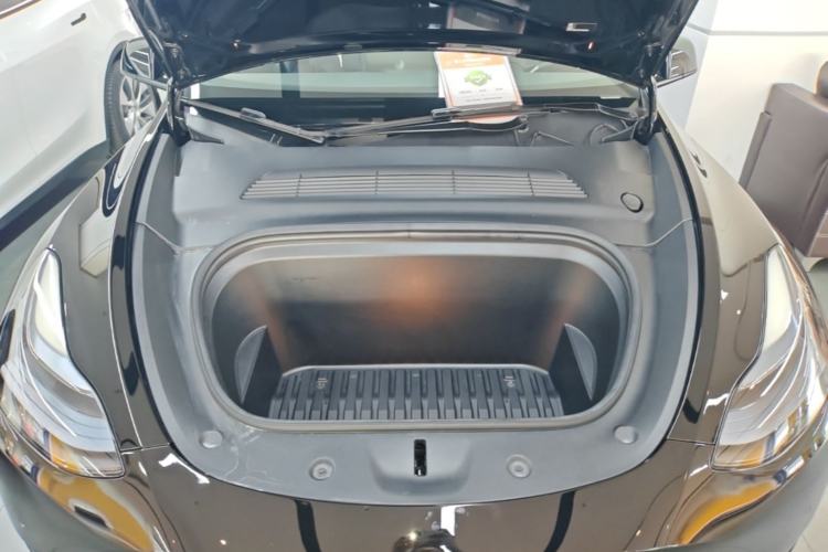 Used Tesla Model Y 2022 Revised Version Rear-Wheel Drive Engine Bay